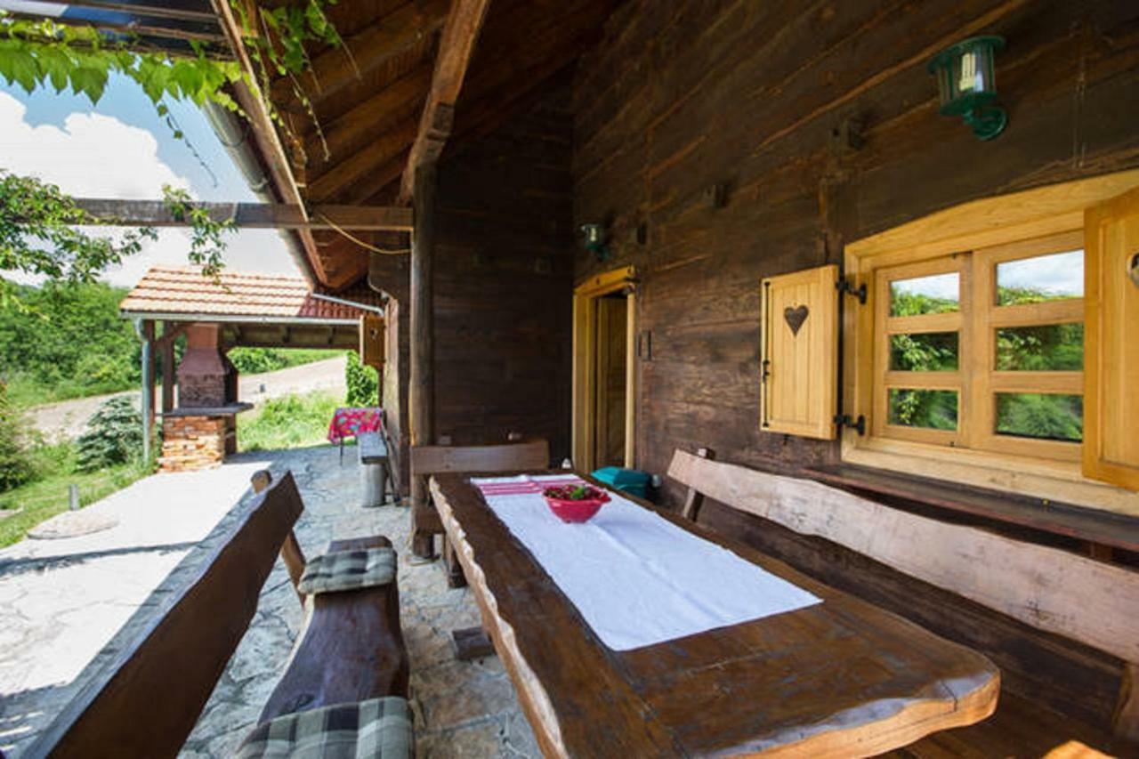 Peacefull Family Cottage Gornji Desinec Exterior photo